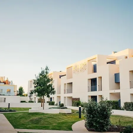Luxury 2Br Apt, Terrace, Jacuzzi, Near Ria Formosa Apartman Cabanas de Tavira