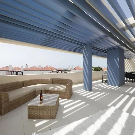 アパート Luxury 2Br Apt, Terrace, Jacuzzi, Near Ria Formosa カバナス・デ・タビラ